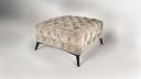 Pouf CASSIS style Chesterfield pieds noir
